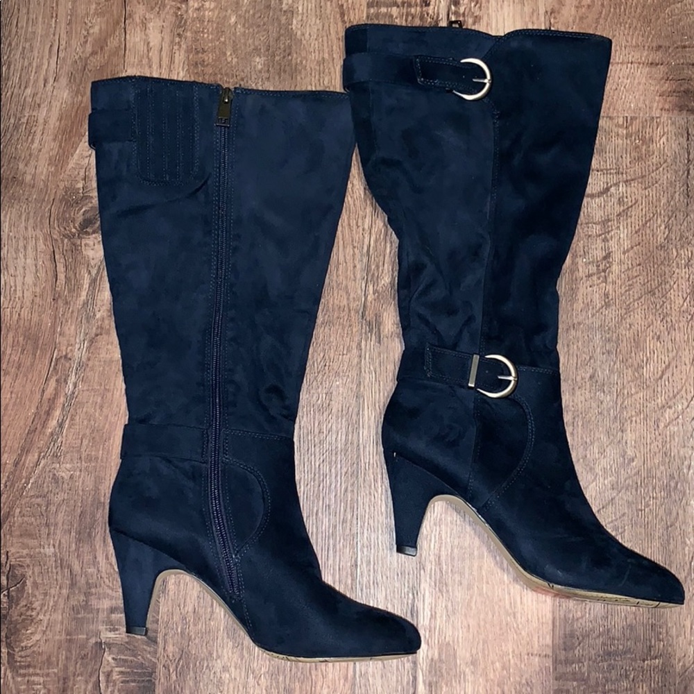 Bella Vita Blue suede HEELED BOOTS